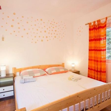 Robinson Erina Apartment Zarace Ngoại thất bức ảnh